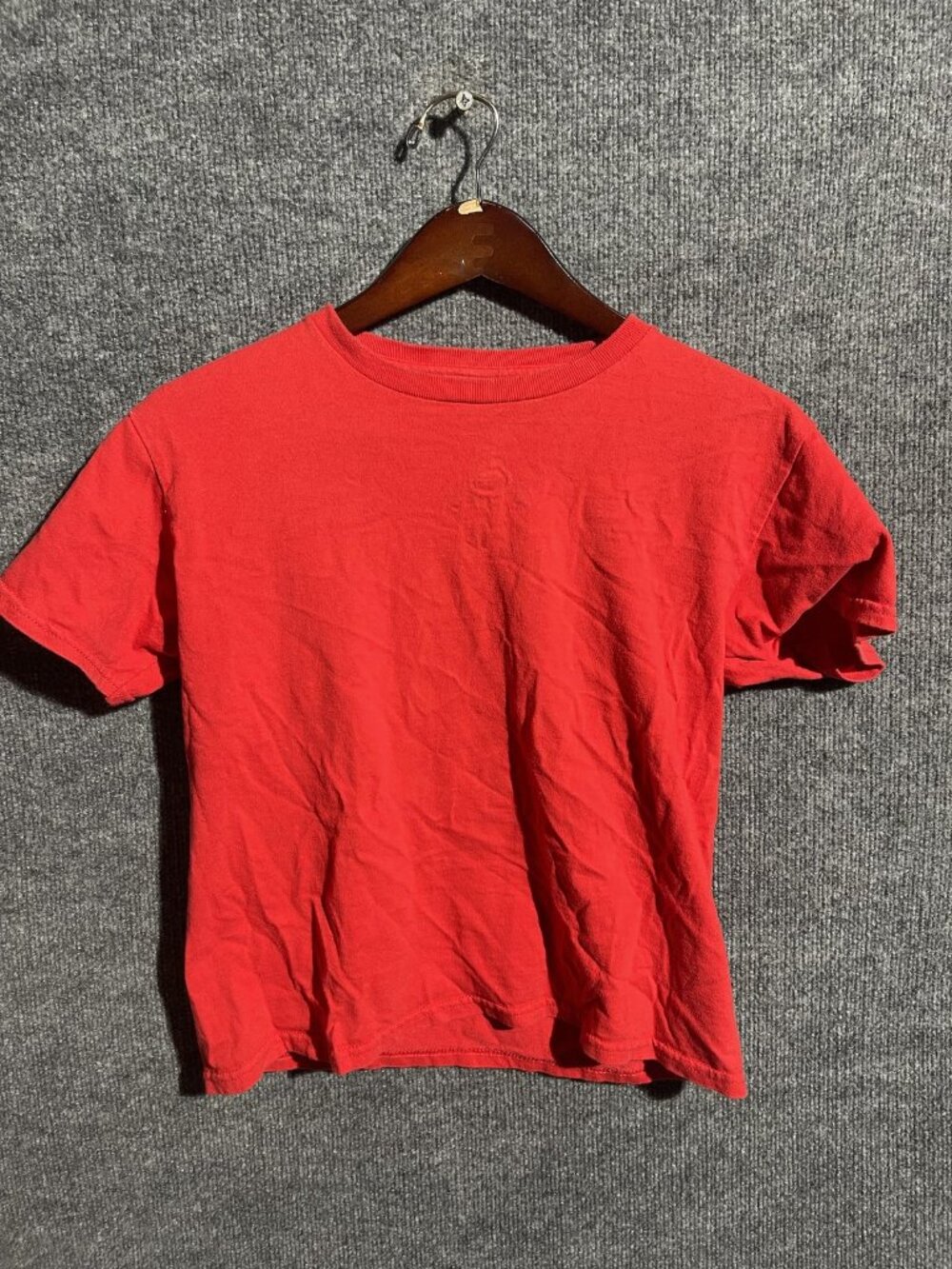Red Graphic Shirt Youth Medium Short Sleeve Crewneck Cotton Tee Top Casual